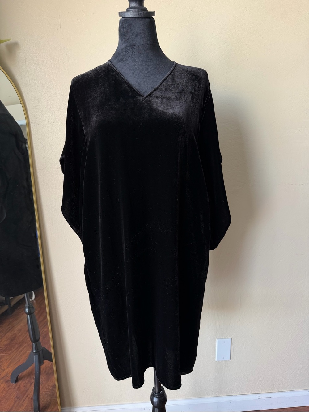 Eileen fisher black velvet dress tunic loose fit xxs (mannequin is small)